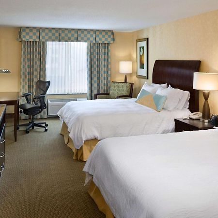 Hilton Garden Inn Mankato Downtown Екстериор снимка