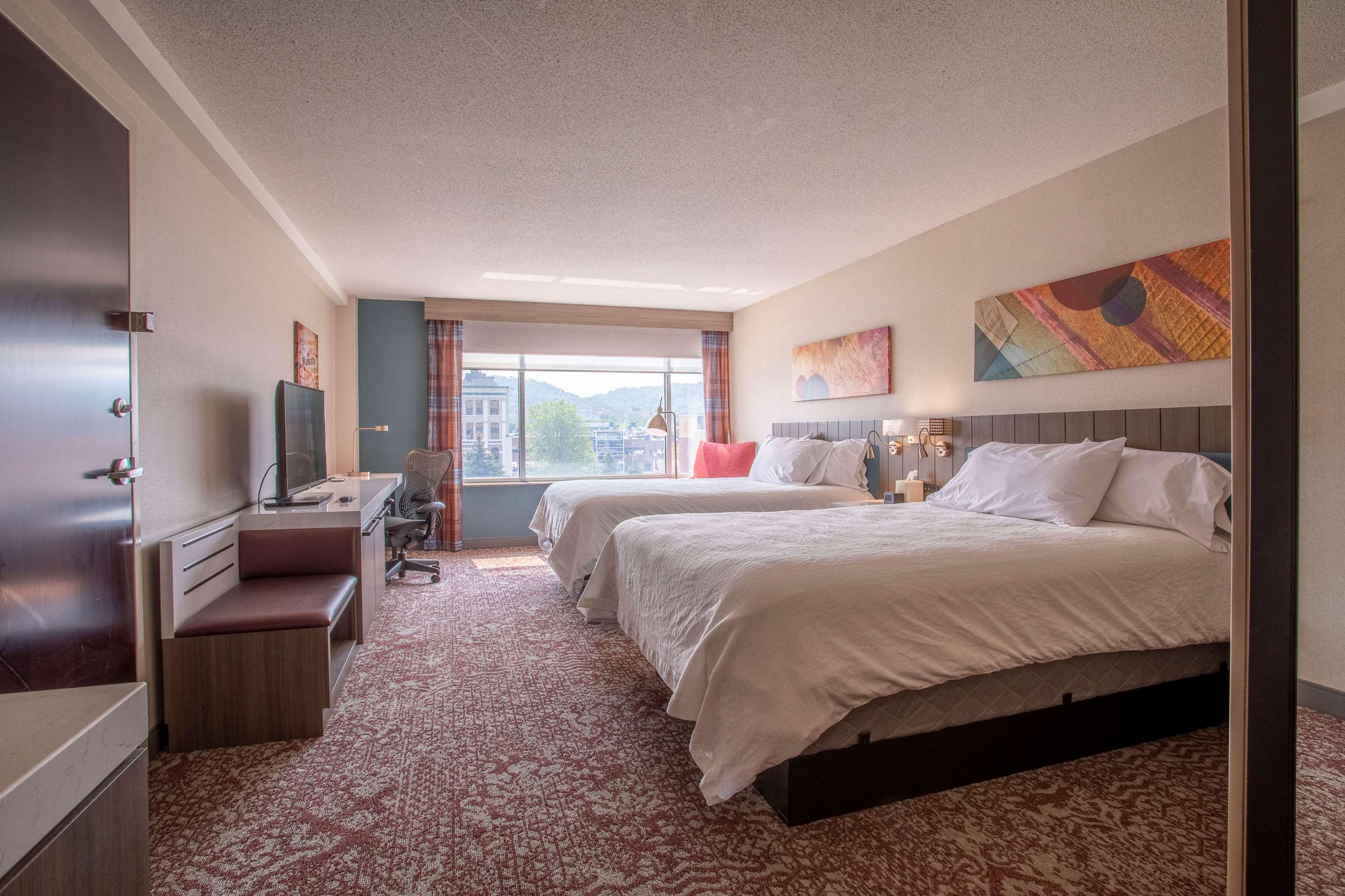 Hilton Garden Inn Mankato Downtown Екстериор снимка