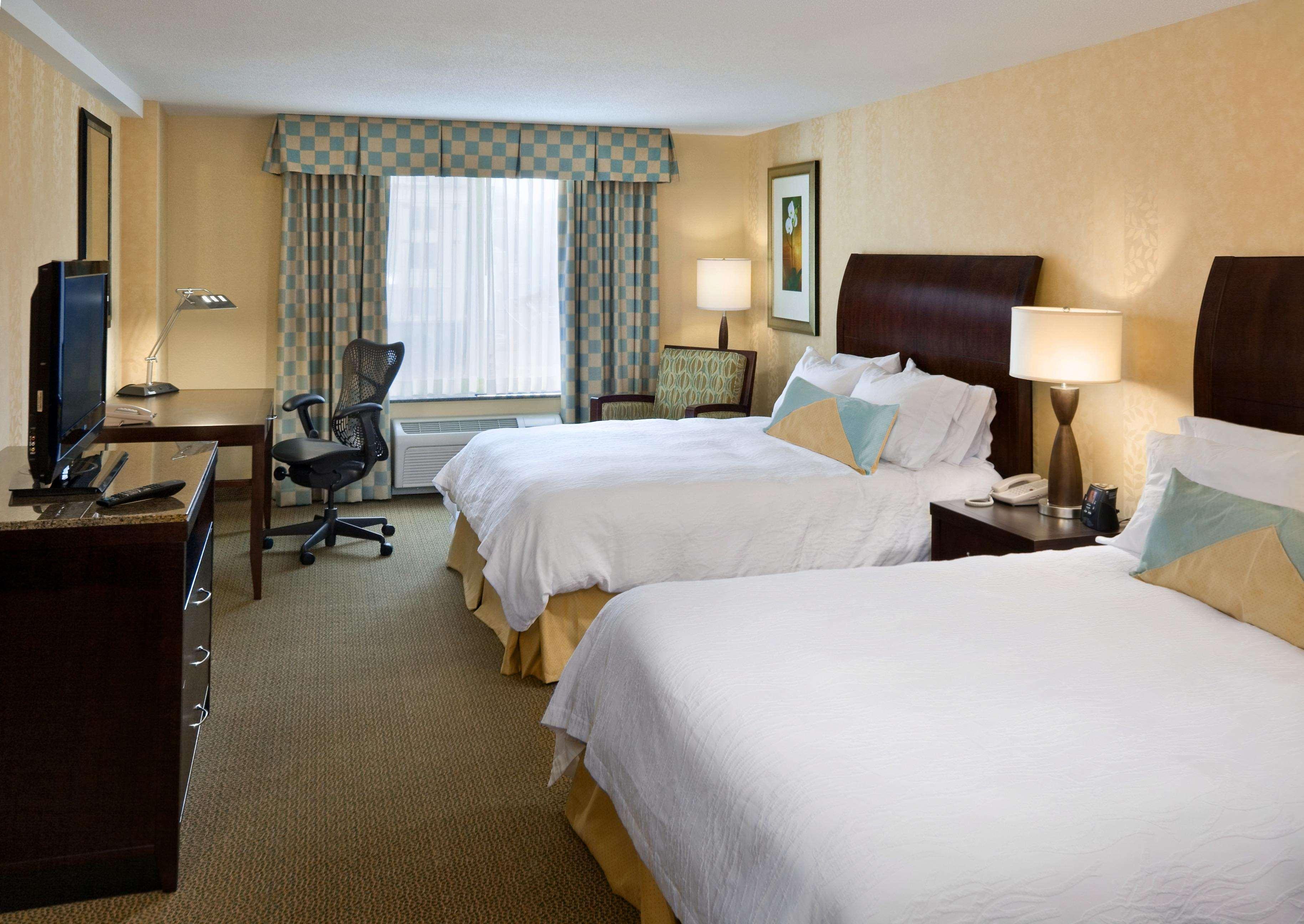 Hilton Garden Inn Mankato Downtown Стая снимка