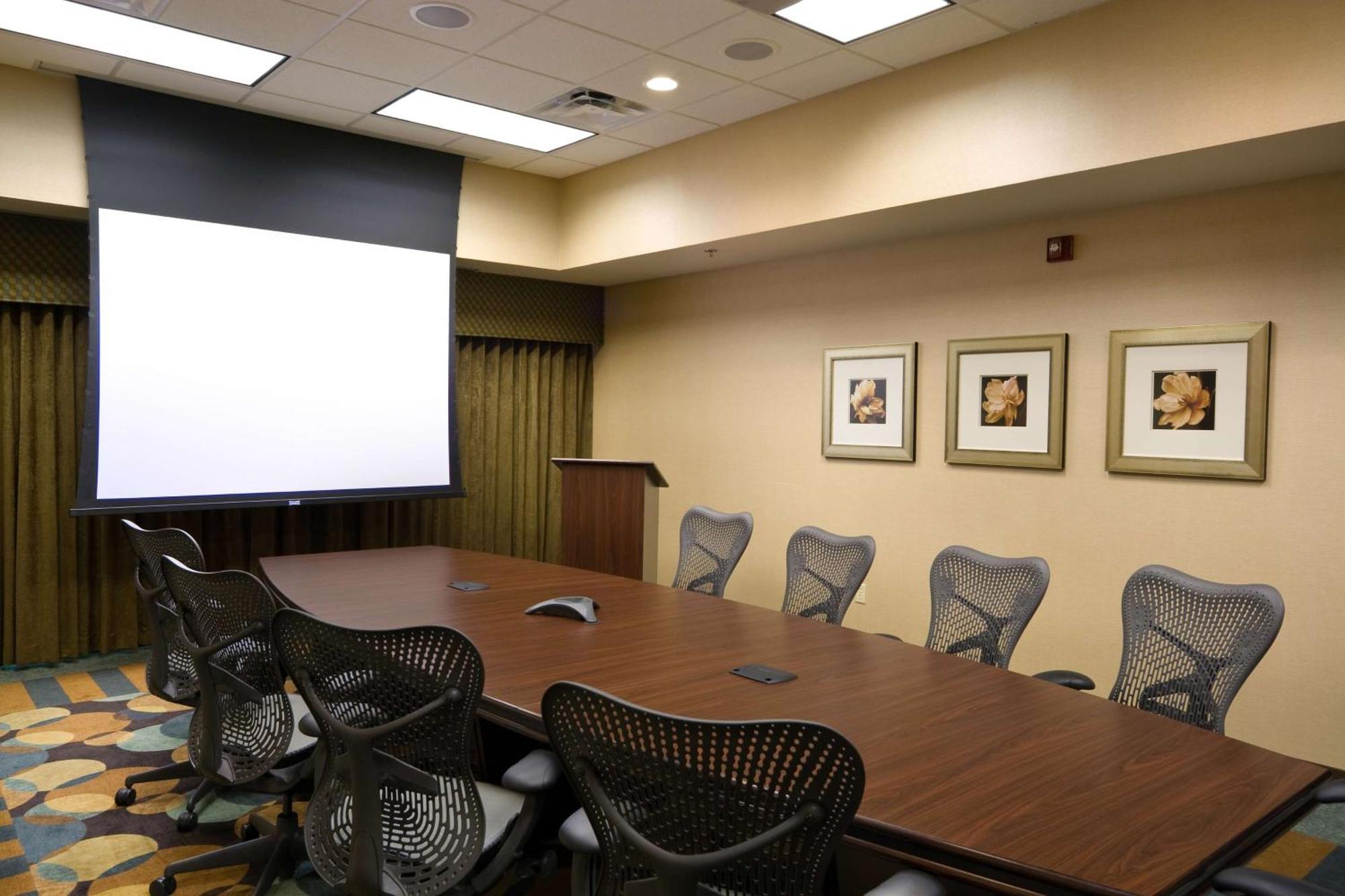 Hilton Garden Inn Mankato Downtown Екстериор снимка