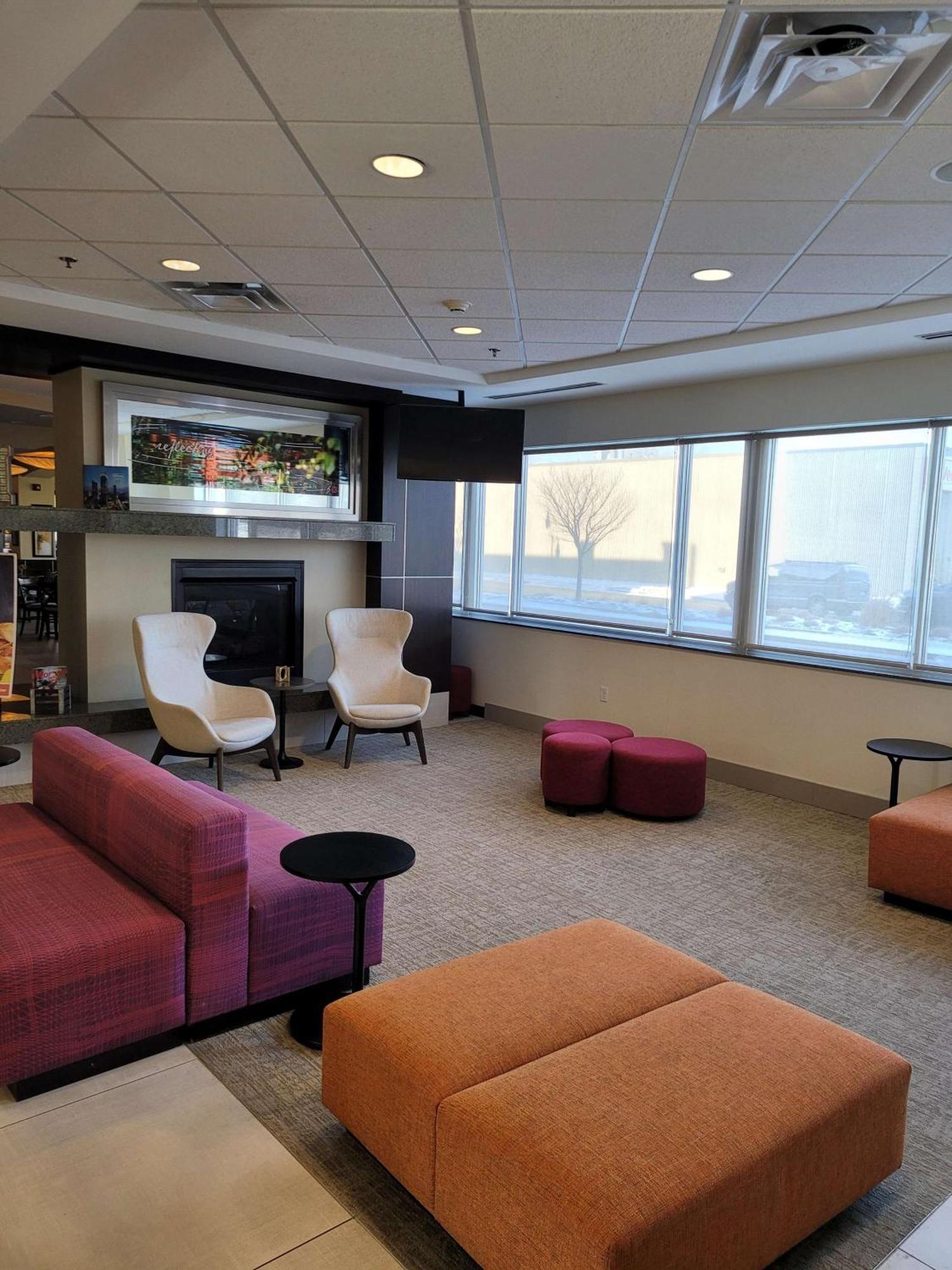 Hilton Garden Inn Mankato Downtown Екстериор снимка